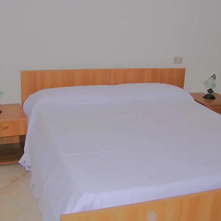 Holiday home Degli Ulivi E Delle Rose